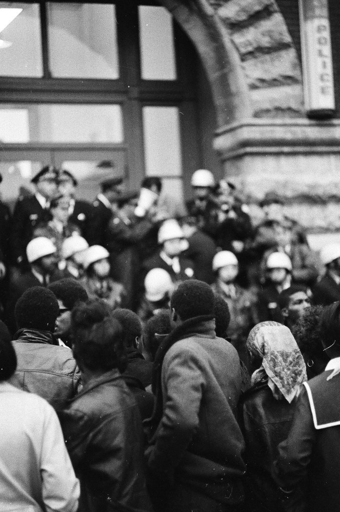 Crowd protests shooting of Michael and John Soto by police officers - Larry Graff for Chicago Sun-Times