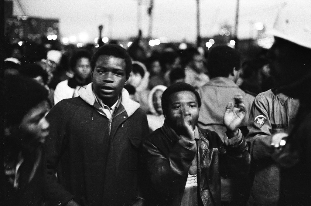 Crowd protests shooting of Michael and John Soto by police officers - John H. White for Chicago Sun-Times