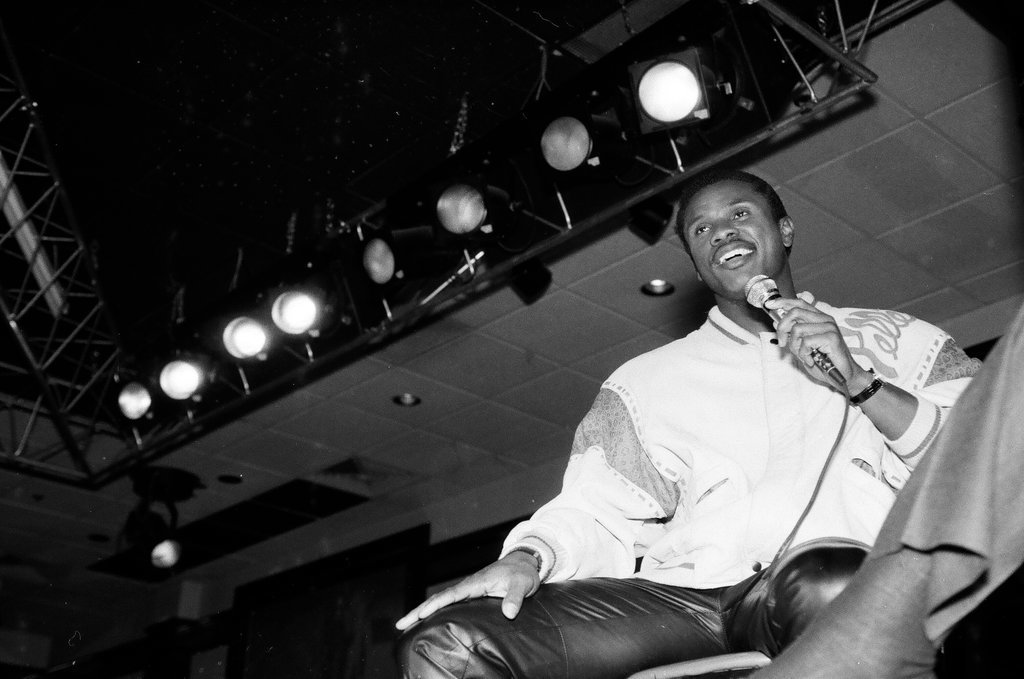 Dennis McKinnon at Bears luncheon - Chicago Sun-Times