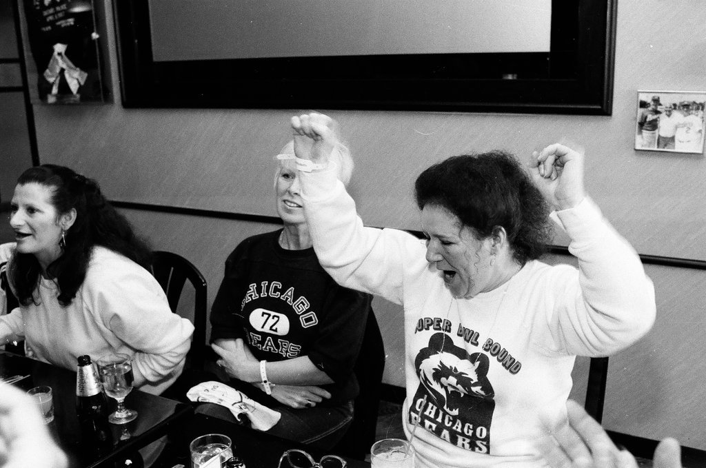 Bears fans watch game at Ditka's - Chicago Sun-Times