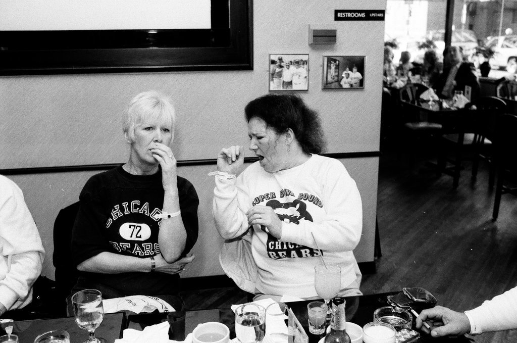 Bears fans watch game at Ditka's - Chicago Sun-Times