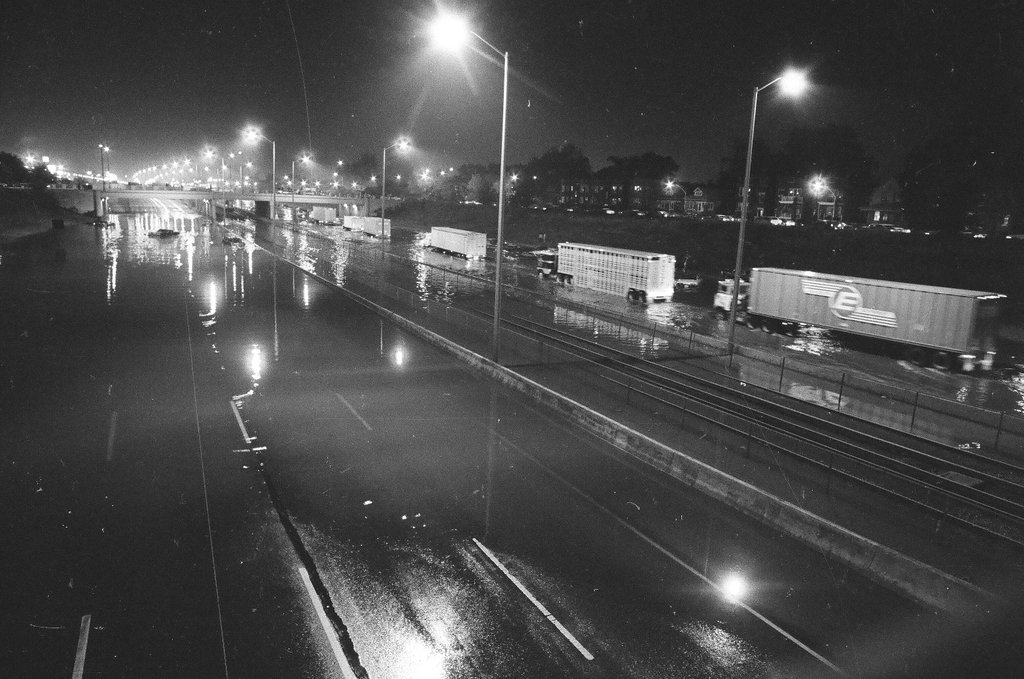 Flooded street at 75th and Dan Ryan - Chicago Sun-Times