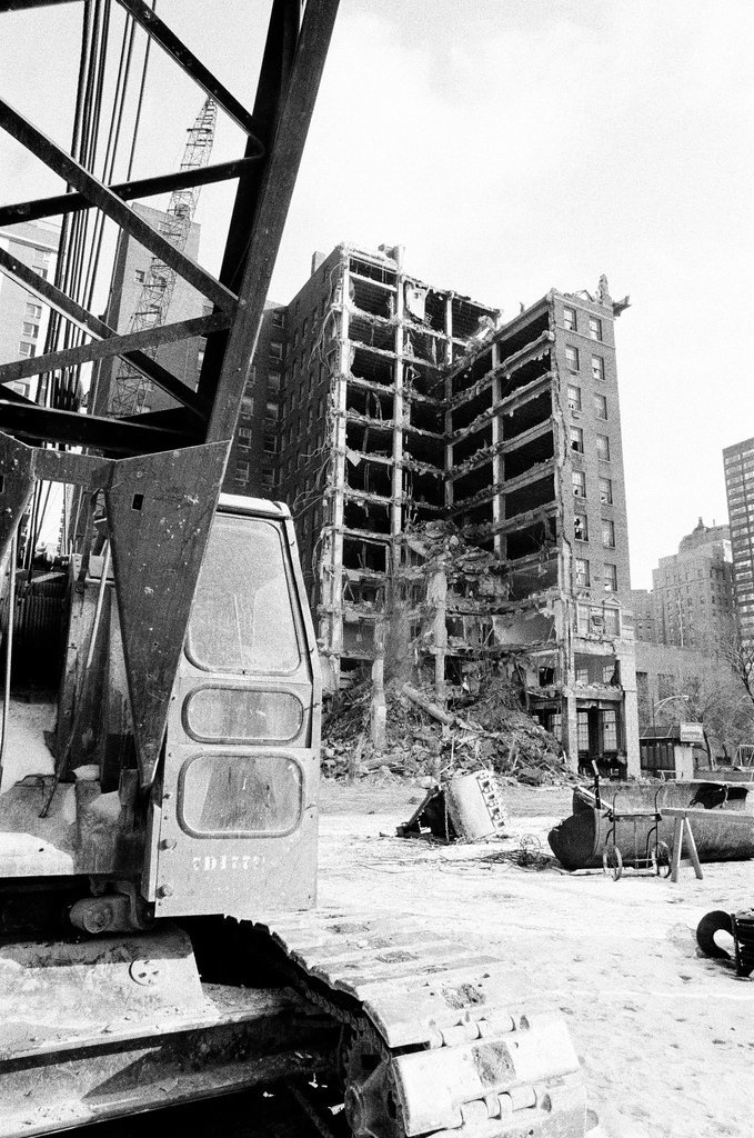 Pearson Hotel demolished - Chicago Sun-Times