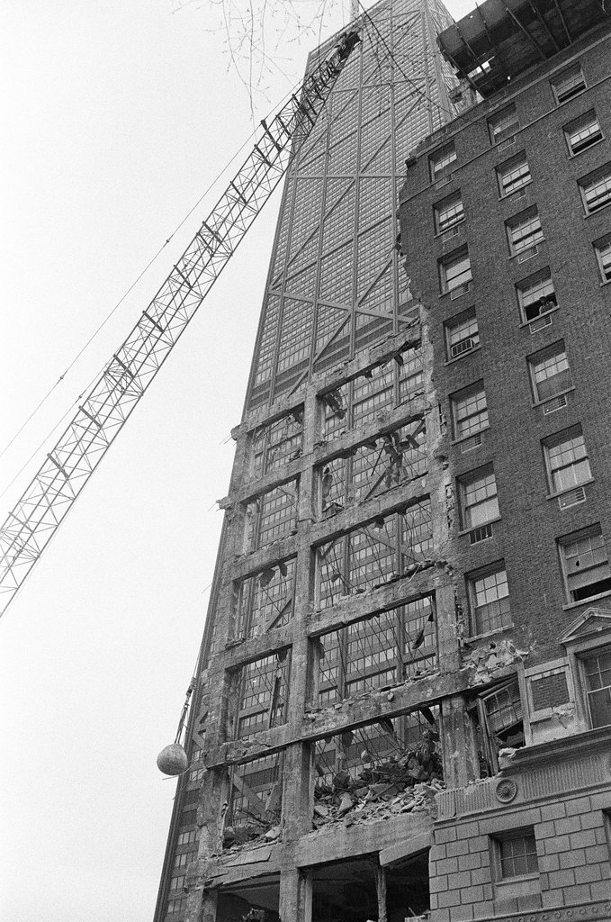 Pearson Hotel demolished - Chicago Sun-Times