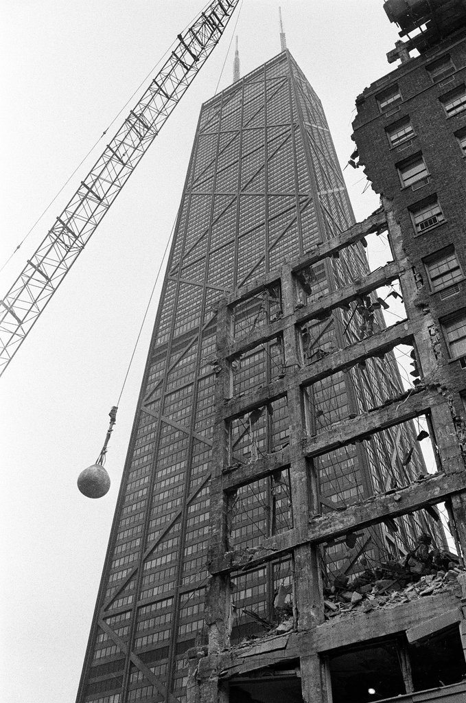 Pearson Hotel demolished - Chicago Sun-Times