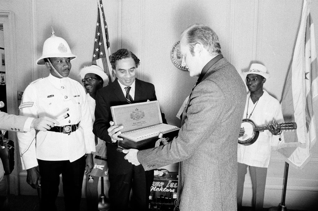Jamaican delegation visits Chicago - Chicago Sun-Times