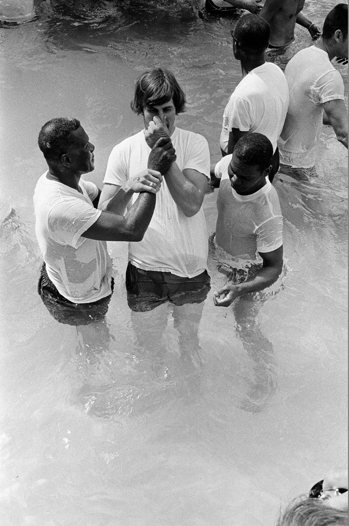 Jehovah's Witness baptism at Comiskey - Chicago Sun-Times