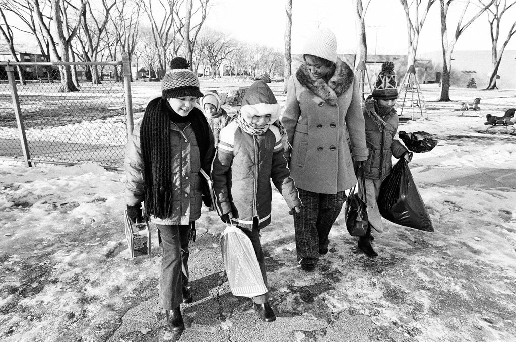 Busing in Evanston - Chicago Sun-Times
