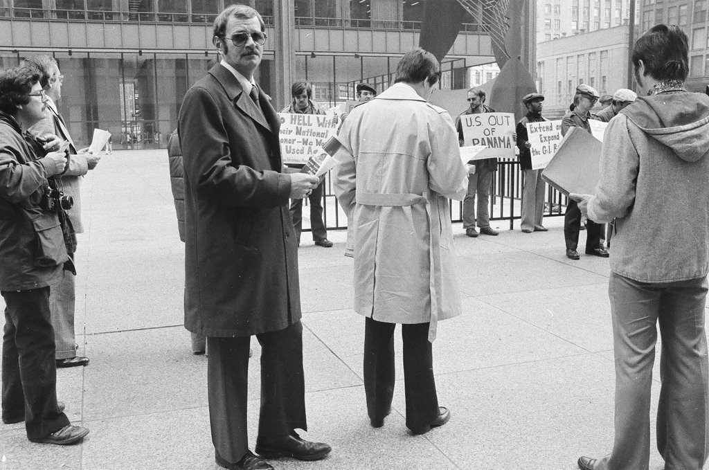 Vietnam veterans protest - Chicago Sun-Times