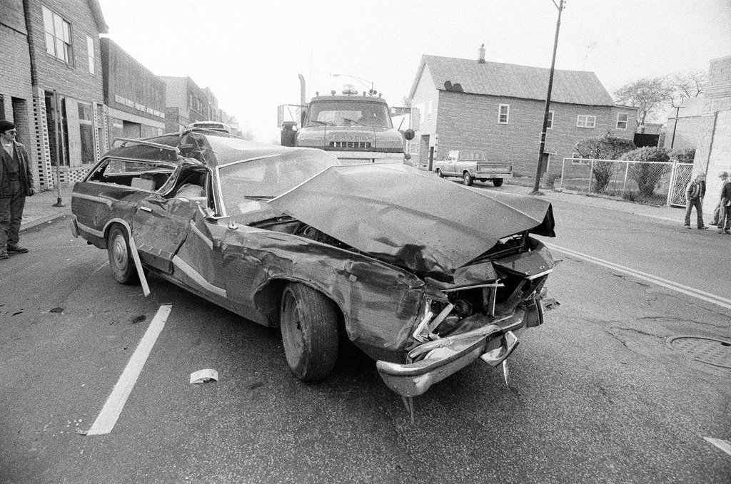 Traffic accident at 47th and Union - Chicago Sun-Times