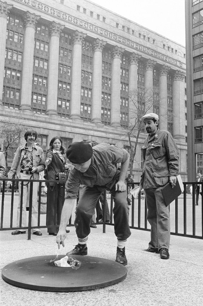 Vietnam veterans protest - Chicago Sun-Times