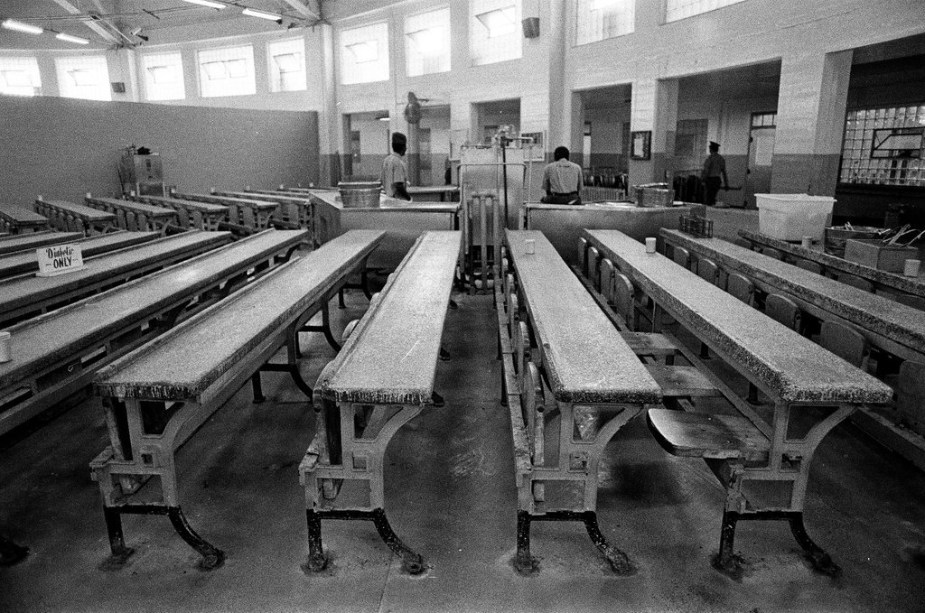 Stateville Prison - Chicago Sun-Times