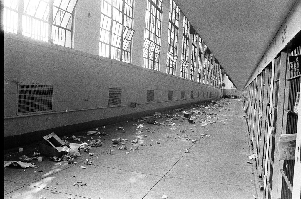 Stateville Prison - Chicago Sun-Times