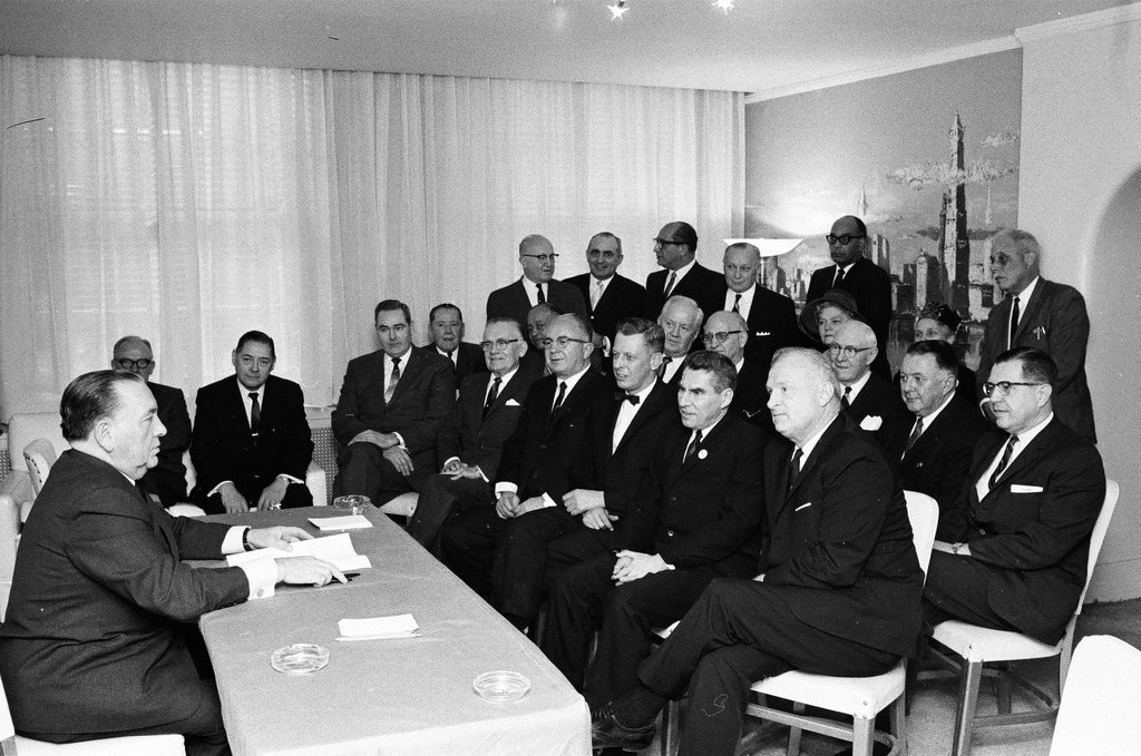 Mayor Daley meets with Democrats - Chicago Sun-Times