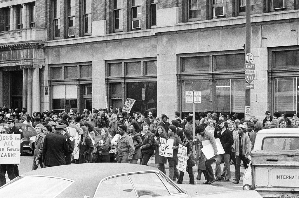Welfare protest march - Chicago Sun-Times