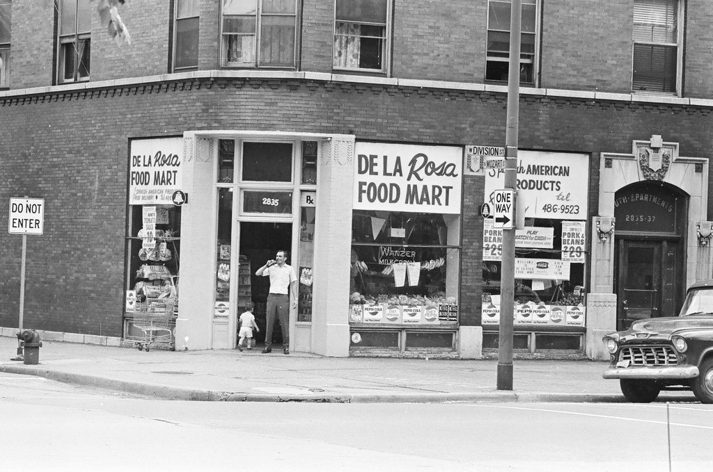 Businesses on West Division Street - Chicago Sun-Times
