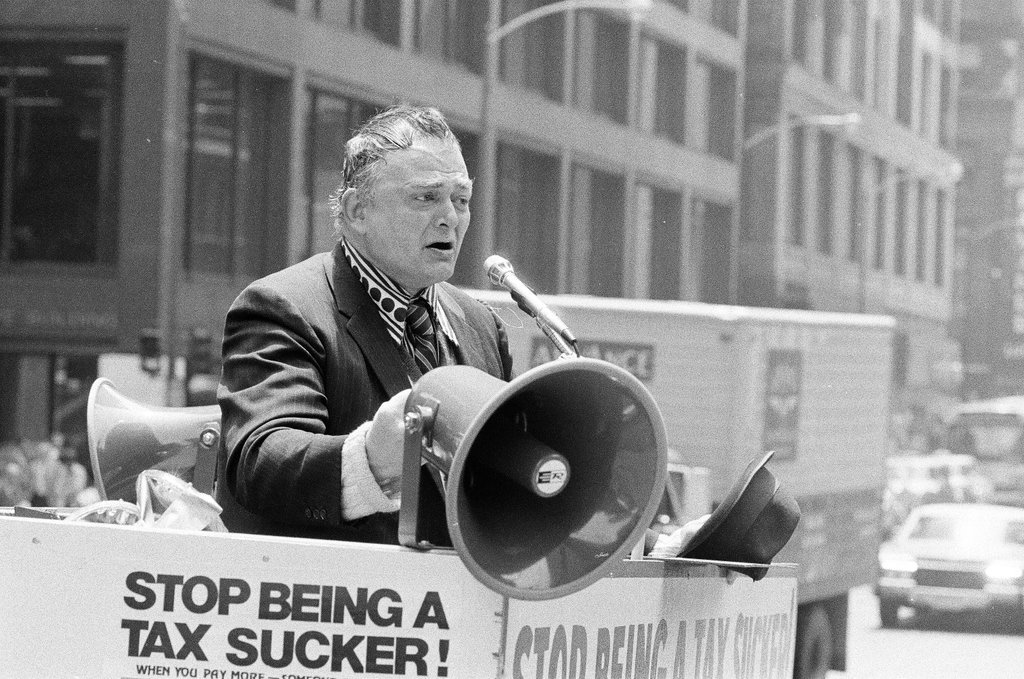 Welfare and campaign rally - Chicago Sun-Times