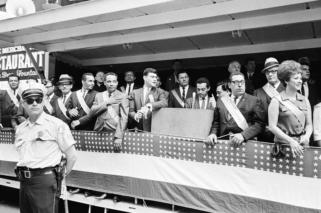 Puerto Rican Day parade - Chicago Sun-Times
