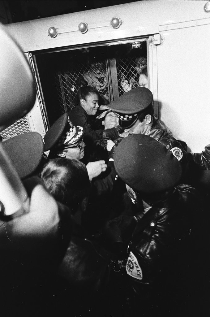 Sit-in at the Bureau of Indian Affairs office - Bob (Robert) Black for Chicago Sun-Times