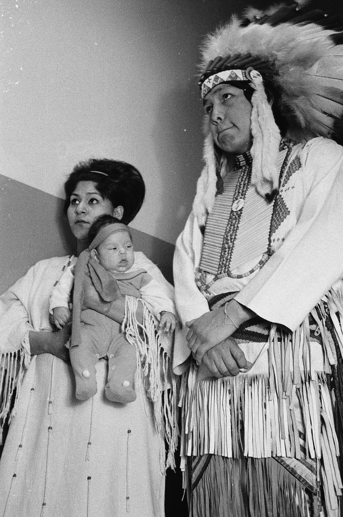 Eva Given and Steven Fastwolf at Women's Court - Larry Graff for Chicago Sun-Times