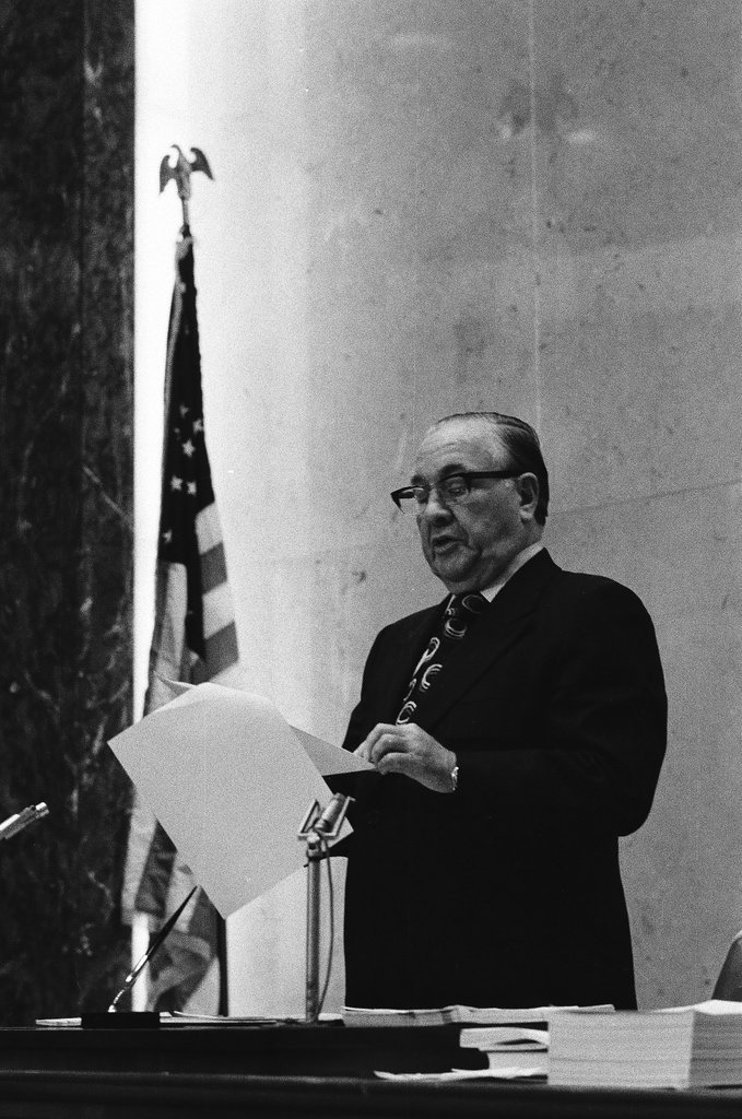 Mayor Daley reads budget statement - Bob Kotalik for Chicago Sun-Times