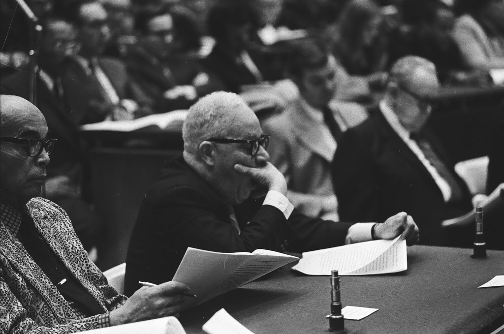 Police meeting at City Council - Joe Kordick for Chicago Sun-Times