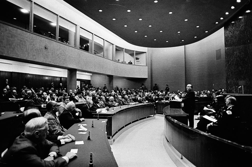 Police meeting at City Council - Henry Herr Gill for Chicago Sun-Times