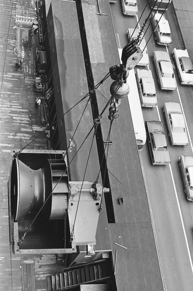 Blower fan installment at Civic Center - Dave Mann for Chicago Sun-Times