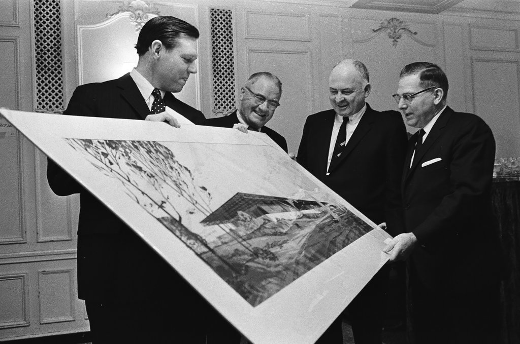 McCormick place officials view artistic rendering of building - Jack Dykinga for Chicago Sun-Times