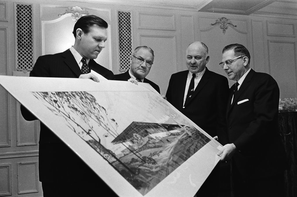 McCormick place officials view artistic rendering of building - Jack Dykinga for Chicago Sun-Times