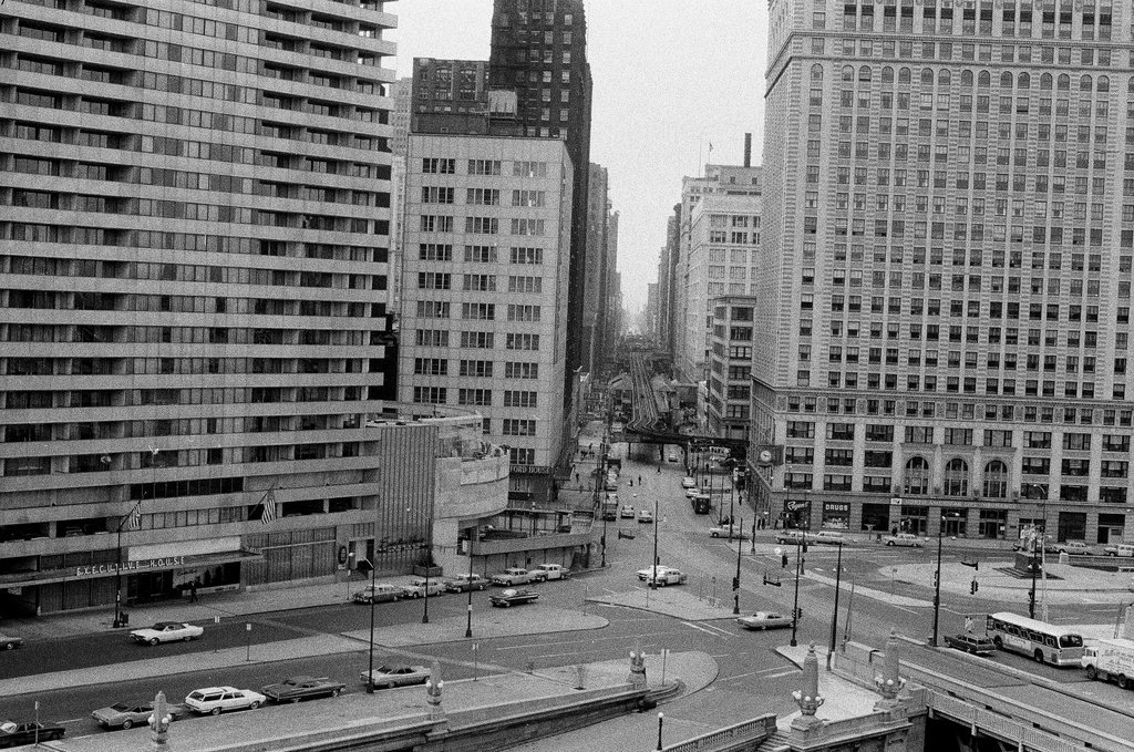 View of elevated train tracks and buildings - Hartland Klotz for Chicago Sun-Times