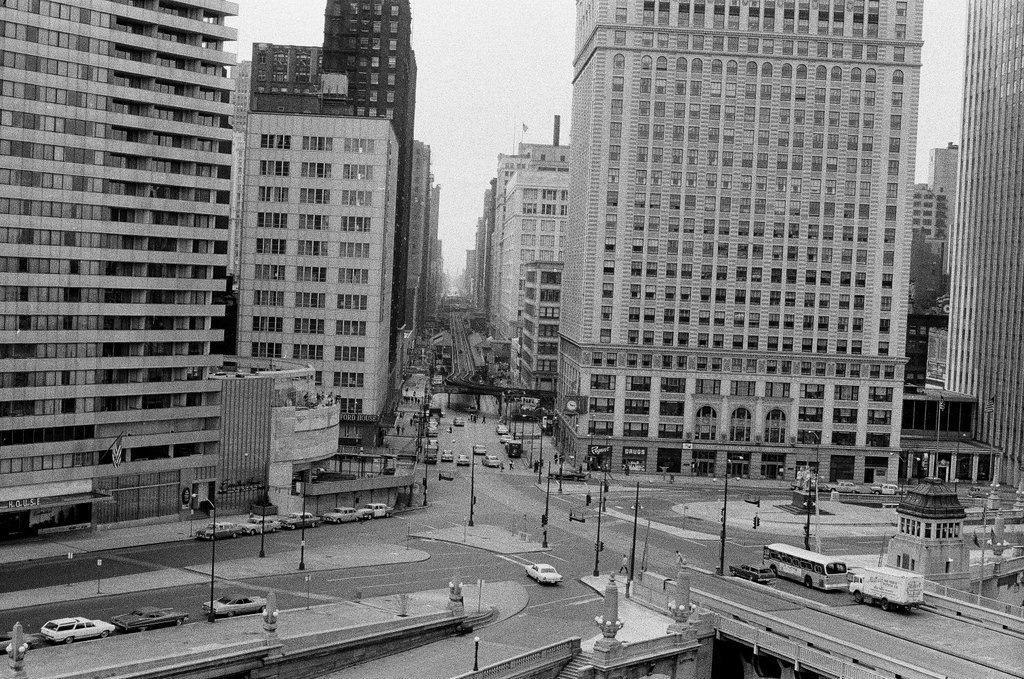 View of elevated train tracks and buildings - Hartland Klotz for Chicago Sun-Times