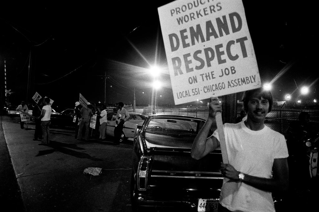 Union-United Auto Workers strike at Ford Plant - Duane Hall for Chicago Sun-Times