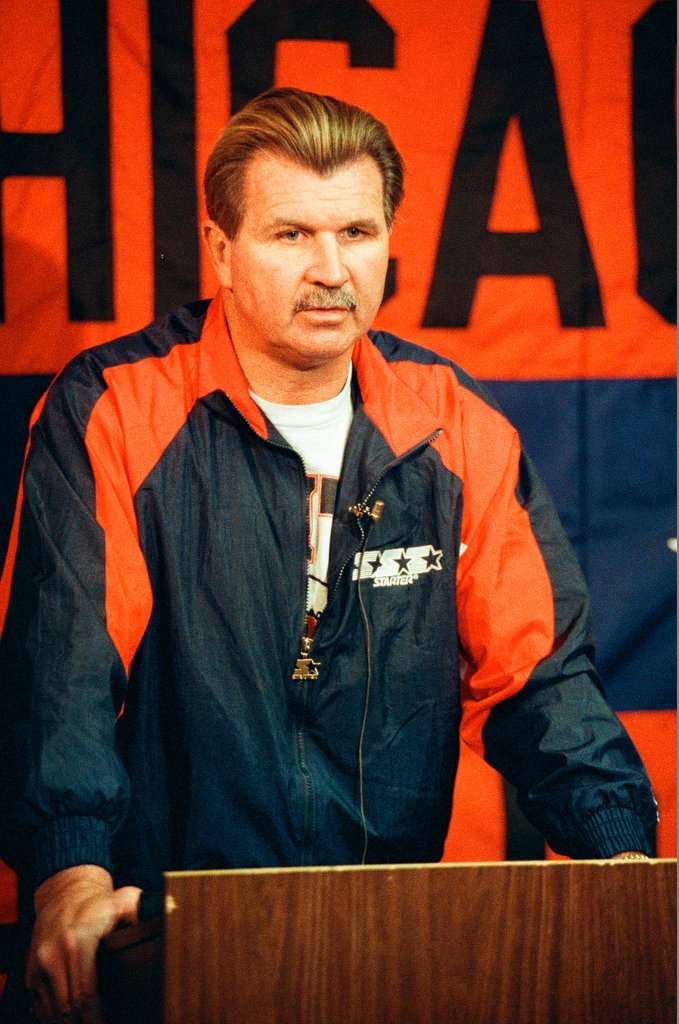 Mike Ditka press conference - Phil Velasquez for Chicago Sun-Times