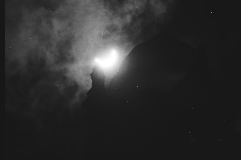 Eclipse from Adler Planetarium - Chicago Sun-Times