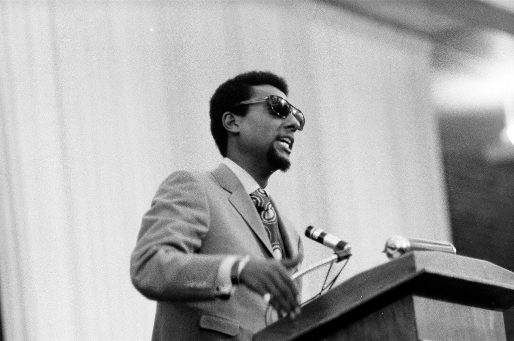 Stokely Carmichael speaks at Circle Campus - Duane Hall for Chicago Sun-Times