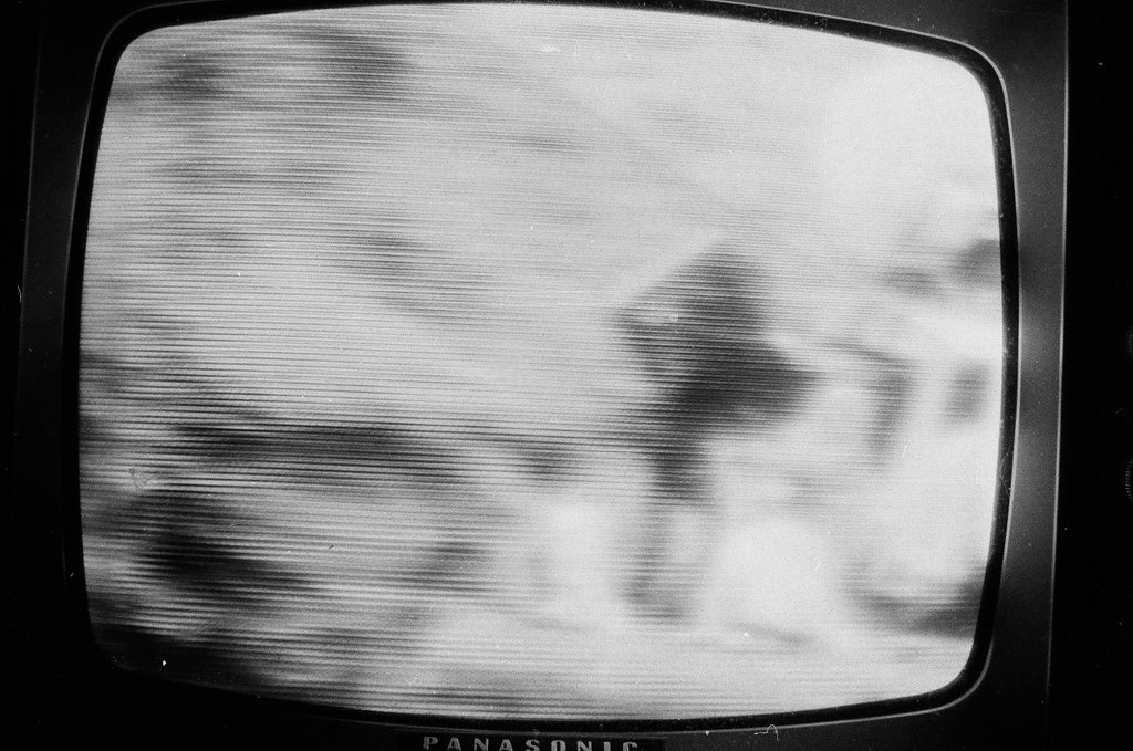 Television depicting Apollo 13 capsule splashdown - Howard Lyon for Chicago Sun-Times