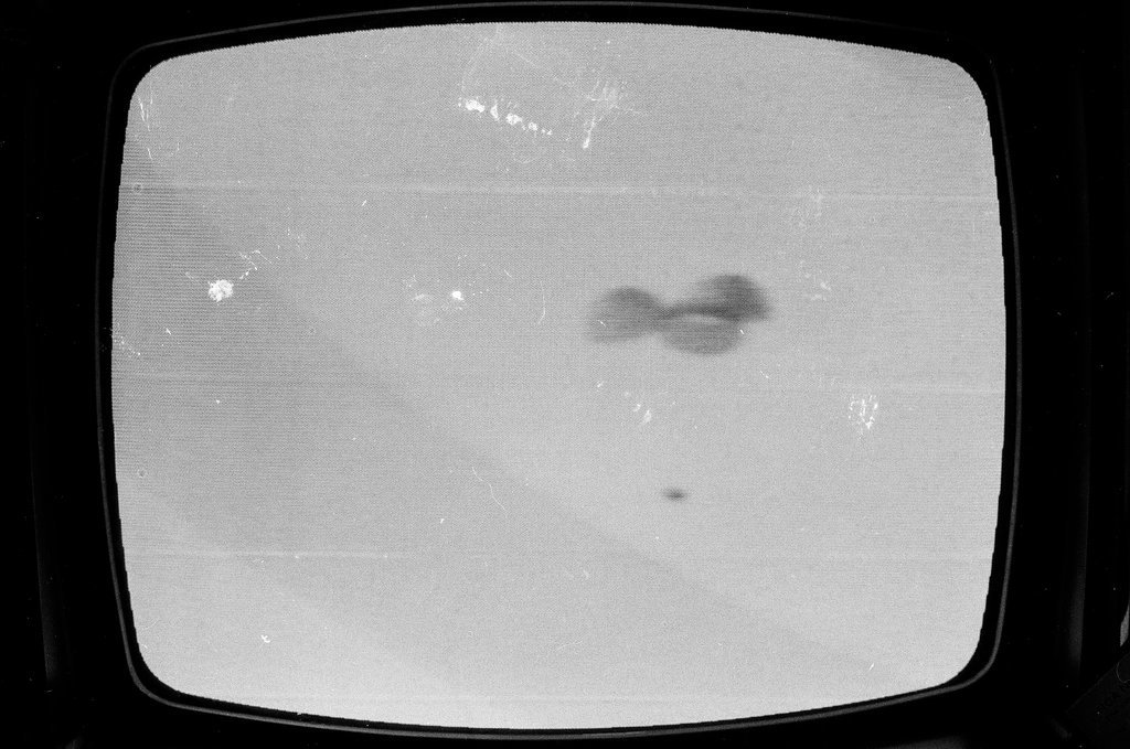 Television depicting Apollo 13 capsule splashdown - Howard Lyon for Chicago Sun-Times