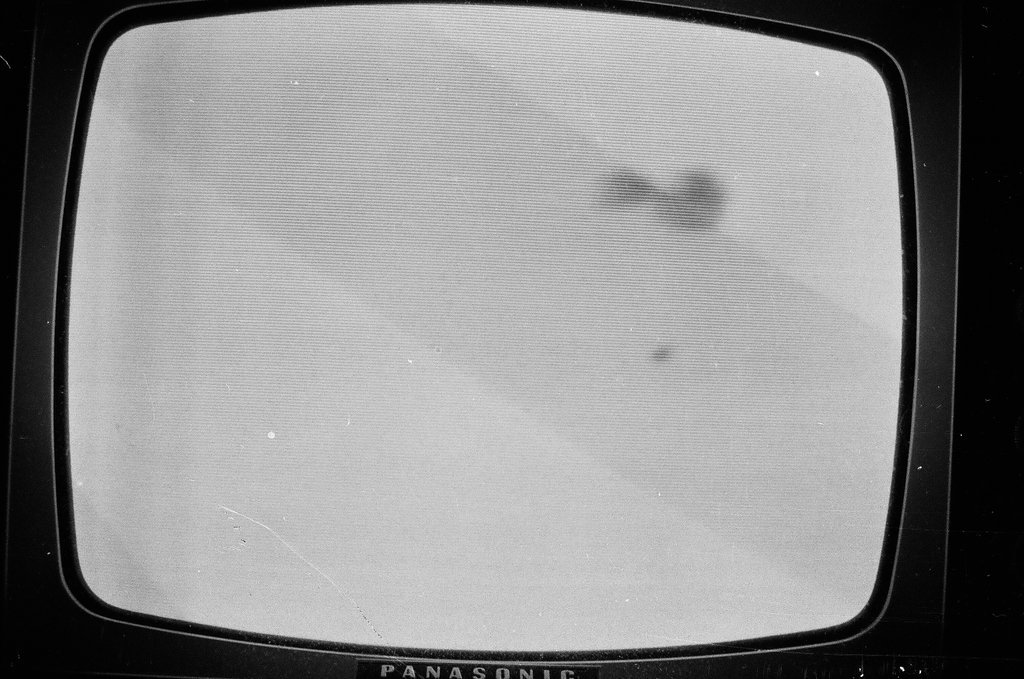 Television depicting Apollo 13 capsule splashdown - Howard Lyon for Chicago Sun-Times