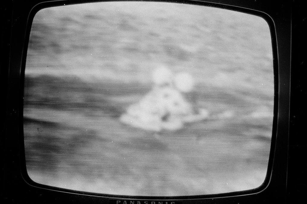 Television depicting Apollo 13 capsule splashdown - Howard Lyon for Chicago Sun-Times