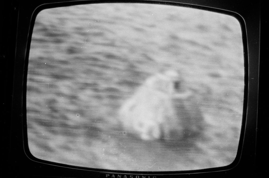 Television depicting Apollo 13 capsule splashdown - Howard Lyon for Chicago Sun-Times