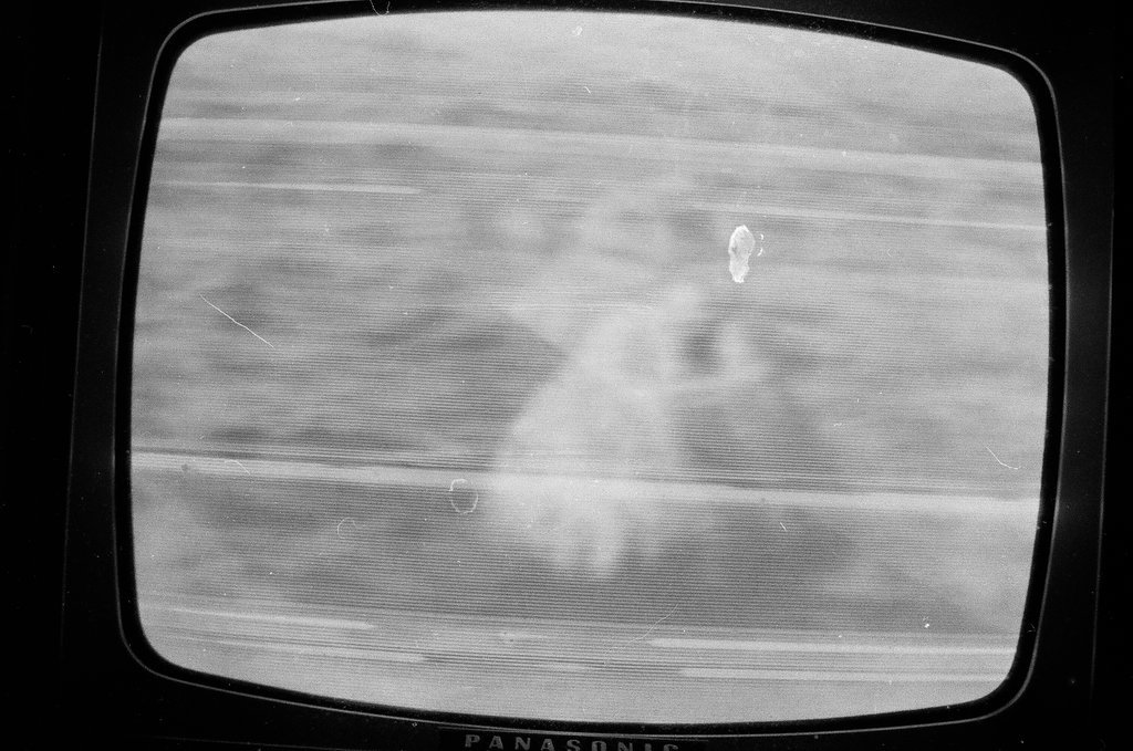 Television depicting Apollo 13 capsule splashdown - Howard Lyon for Chicago Sun-Times