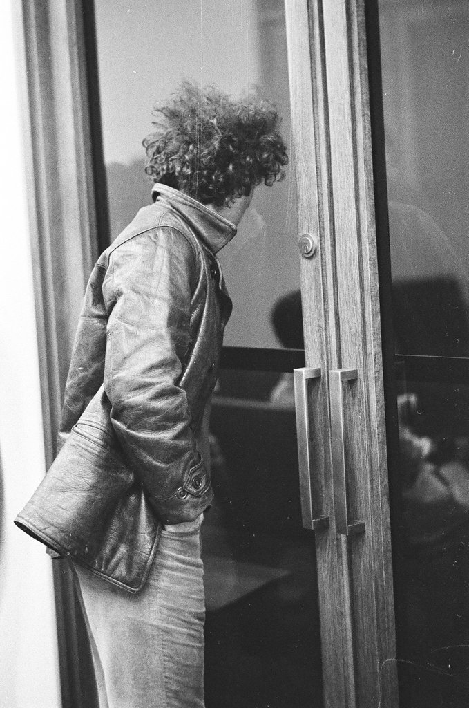 Abbie Hoffman at Criminal Court Building - Larry Graff for Chicago Sun-Times