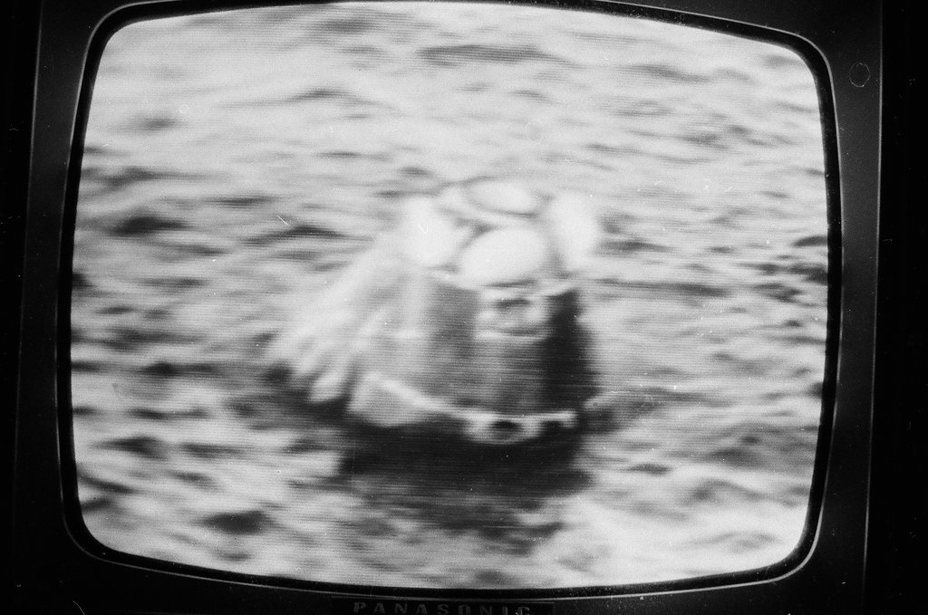 Television depicting Apollo 13 capsule splashdown - Howard Lyon for Chicago Sun-Times