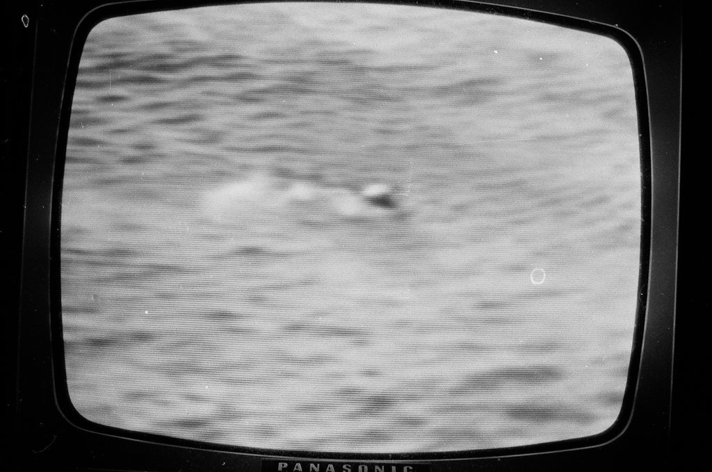 Television depicting Apollo 13 capsule splashdown - Howard Lyon for Chicago Sun-Times