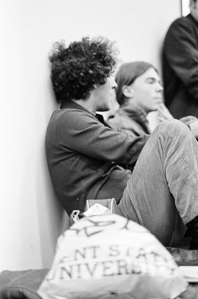 Abbie Hoffman at Criminal Court Building - Larry Graff for Chicago Sun-Times