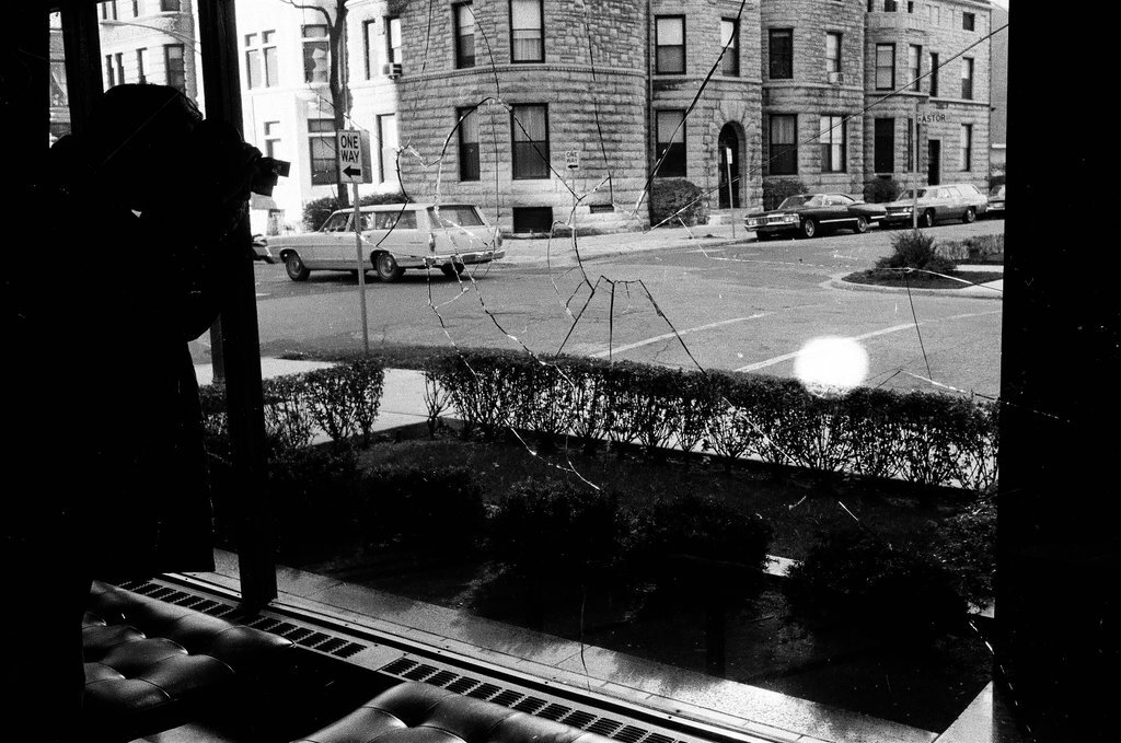Post-riot neighborhood damage - Chicago Sun-Times