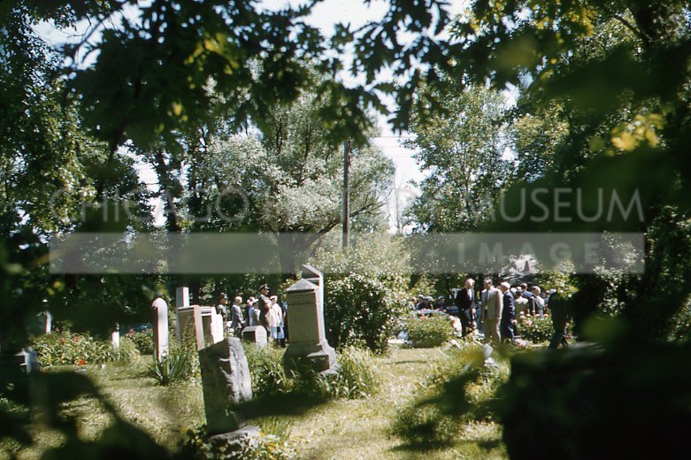 Burial service - Maier, Vivian