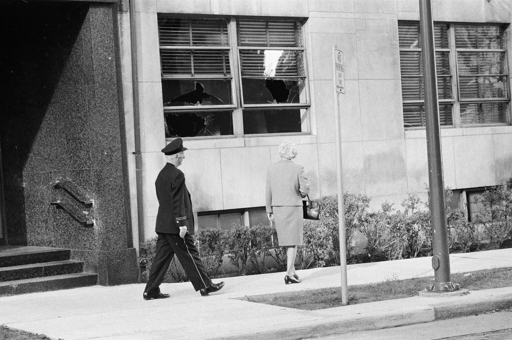 Post-riot neighborhood damage - Chicago Sun-Times