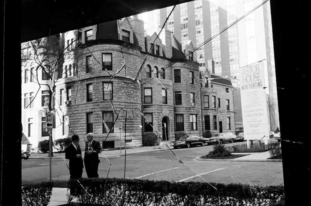 Post-riot neighborhood damage - Chicago Sun-Times